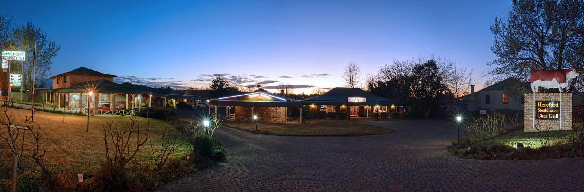 Rest Point Motor Inn Glen Innes Exterior photo